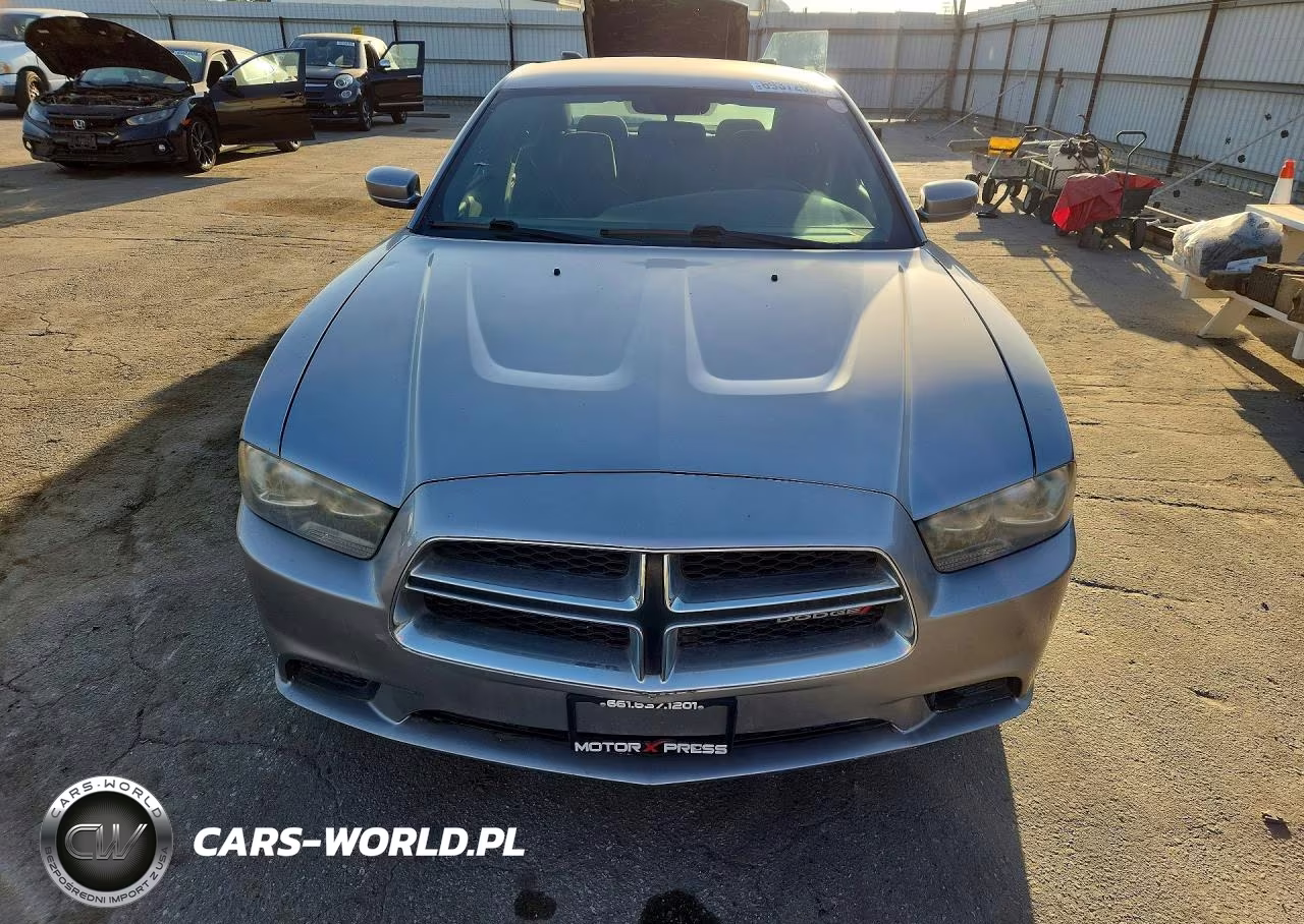 2013 Dodge Charger Se VIN:2C3CDXBGXDH563342 - 5
