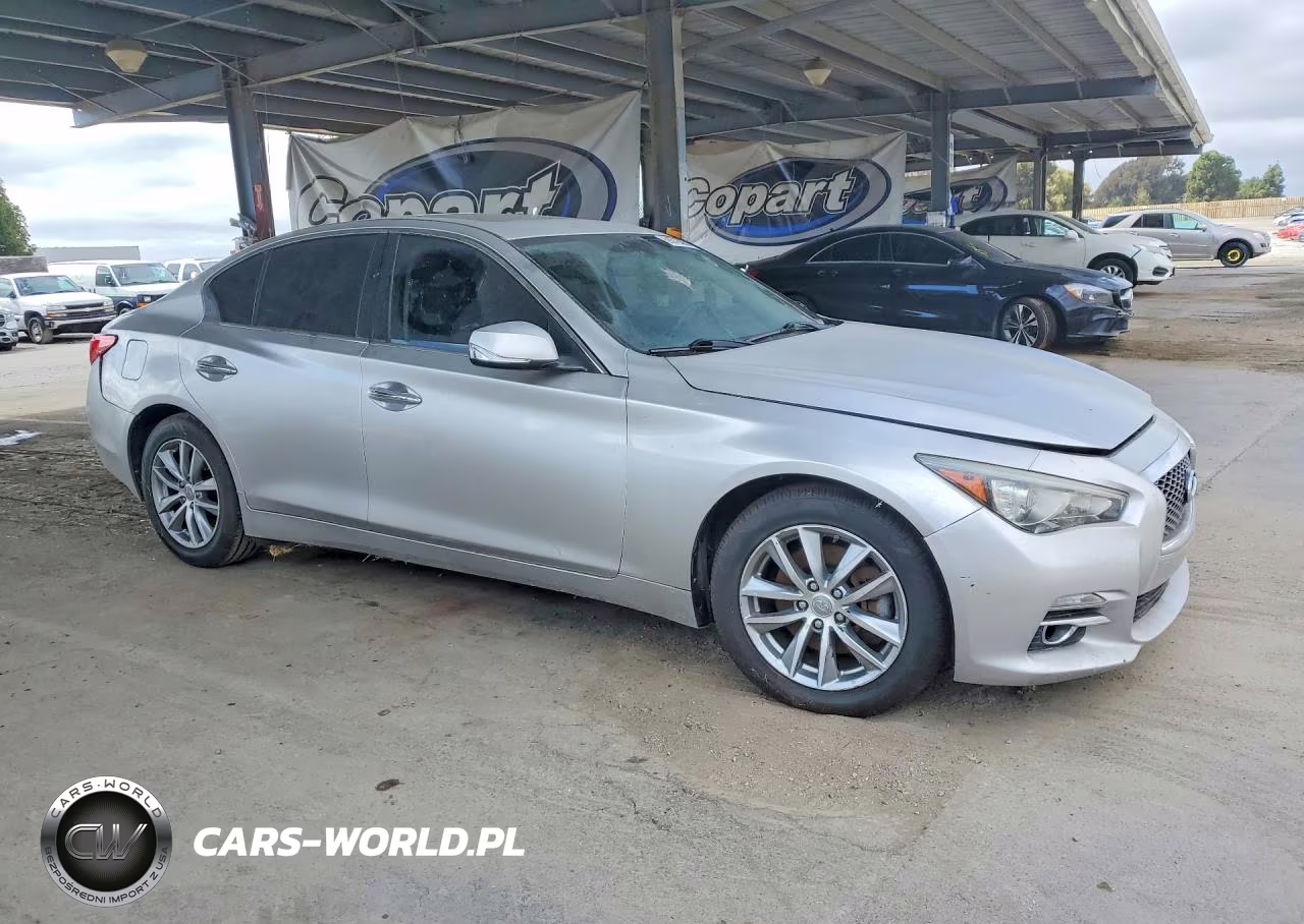 2017 Infiniti Q50 3.0T Signature Edition VIN:JN1EV7AR8HM837194 - 4