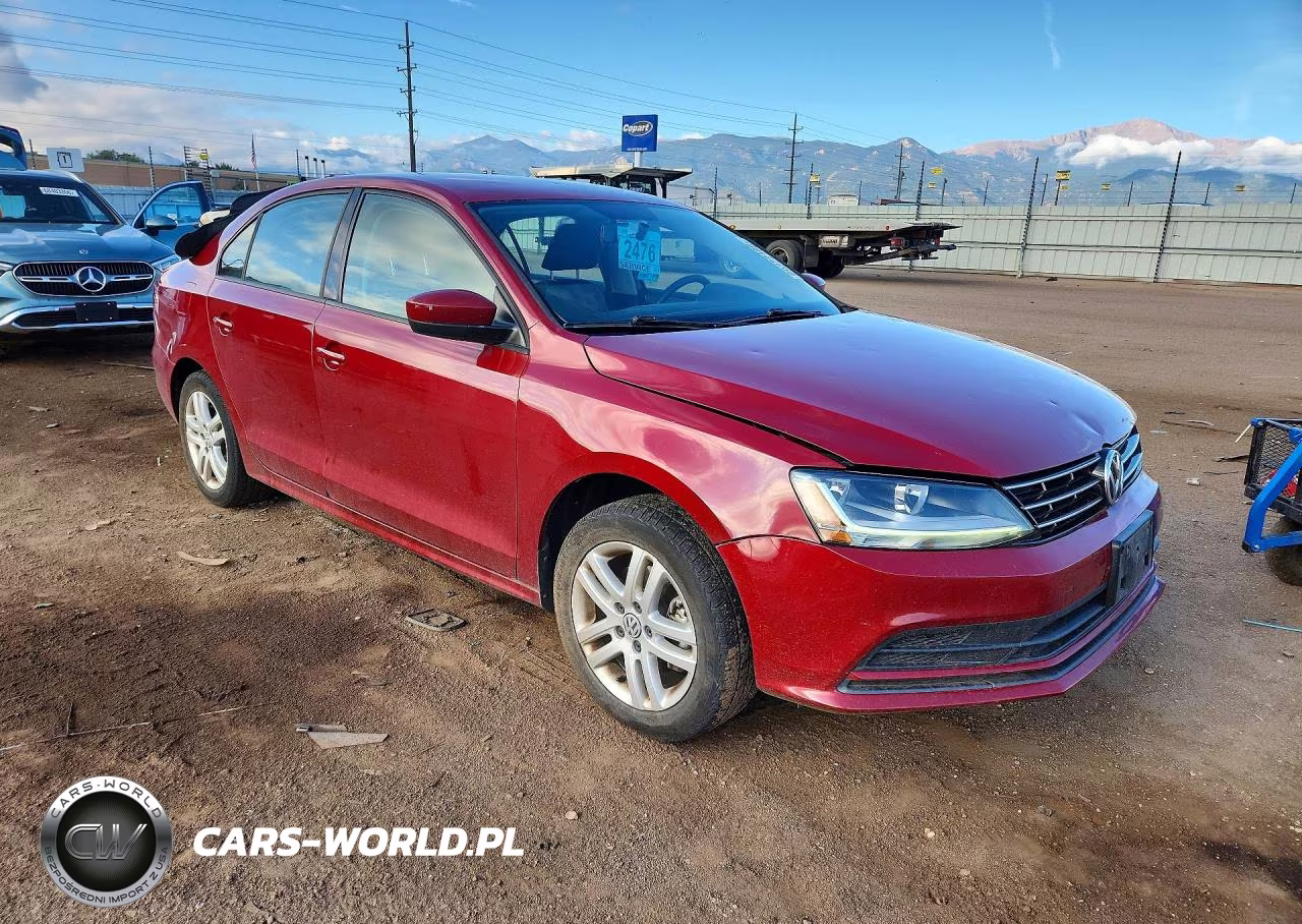 2018 Volkswagen Jetta S VIN:3VW2B7AJ6JM262023 - 4