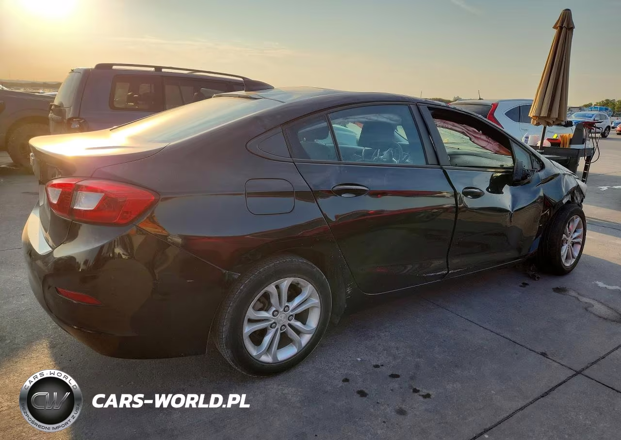 2019 Chevrolet Cruze Ls VIN:1G1BC5SM6K7151490 - 3