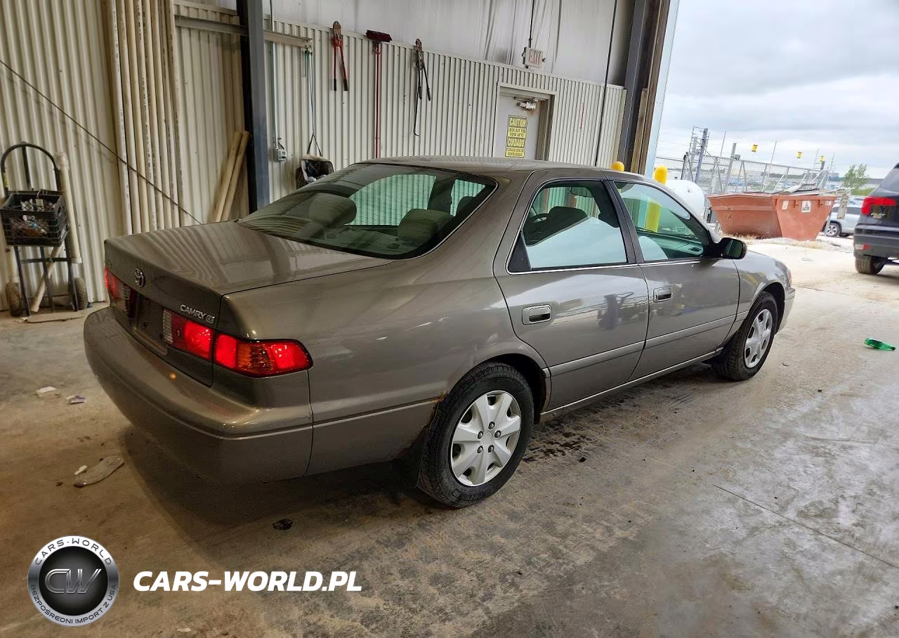 2001 Toyota Camry Ce VIN:4T1BG22K31U088692 - 3