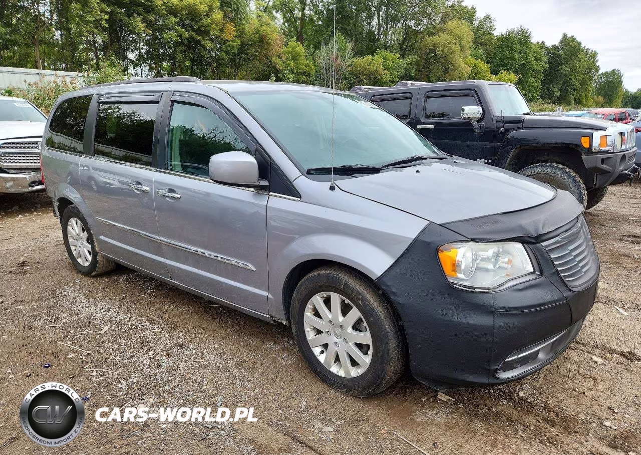 2016 Chrysler Town & Country Touring VIN:2C4RC1BG9GR149084 - 4