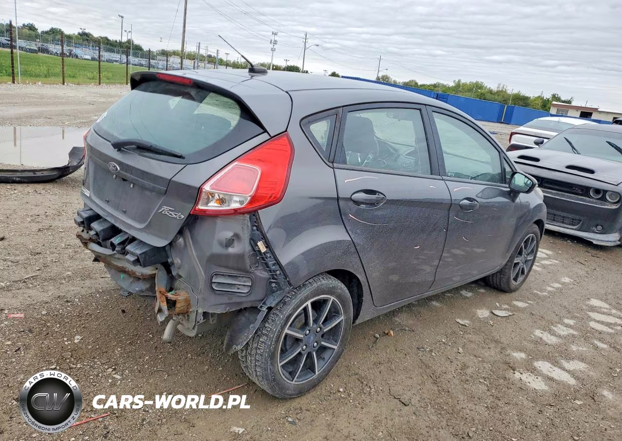 2019 Ford Fiesta Se VIN:3FADP4EJ5KM129444 - 3