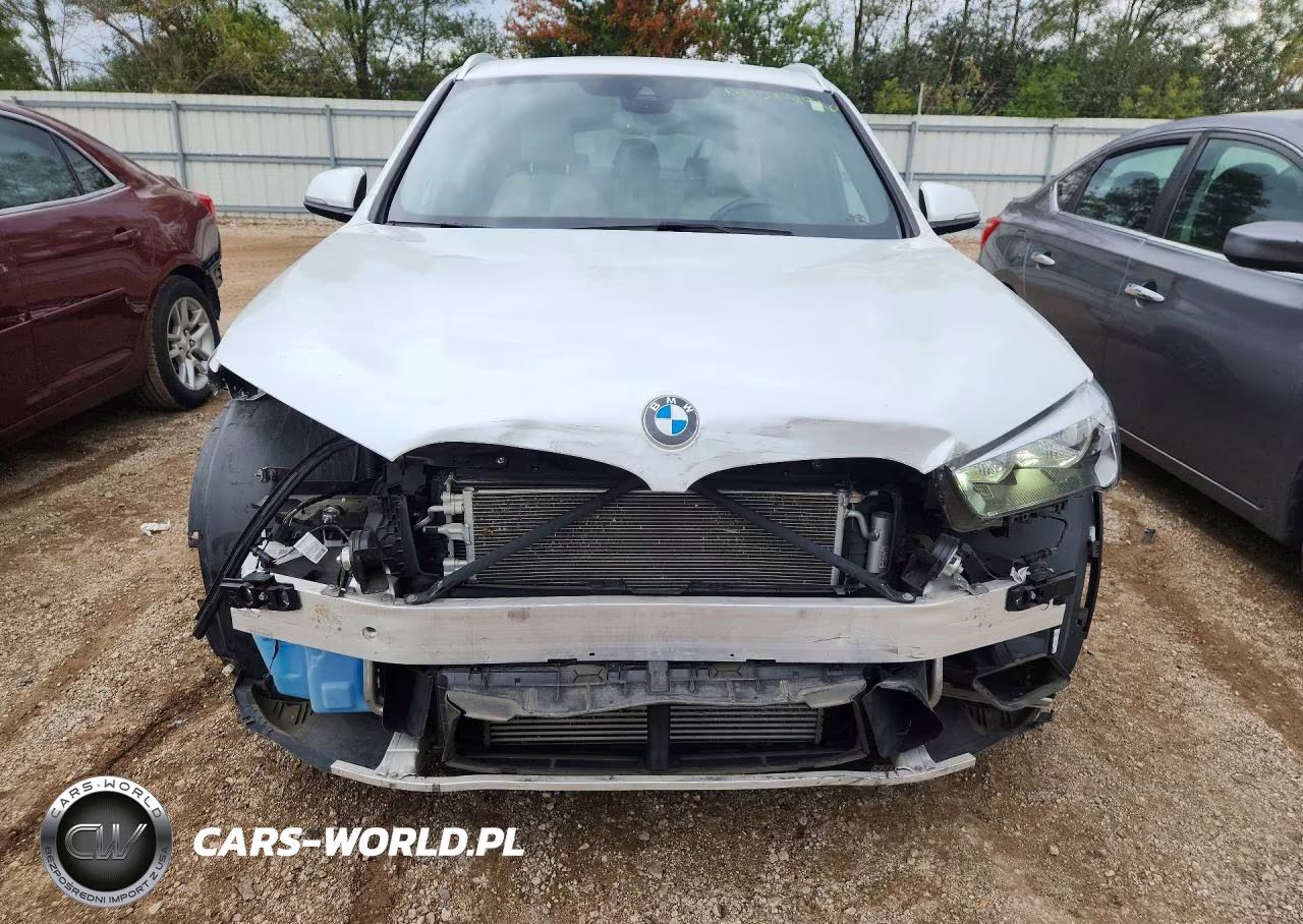 2022 BMW X1 xDrive28I VIN:WBXJG9C07N5V19916 - 5