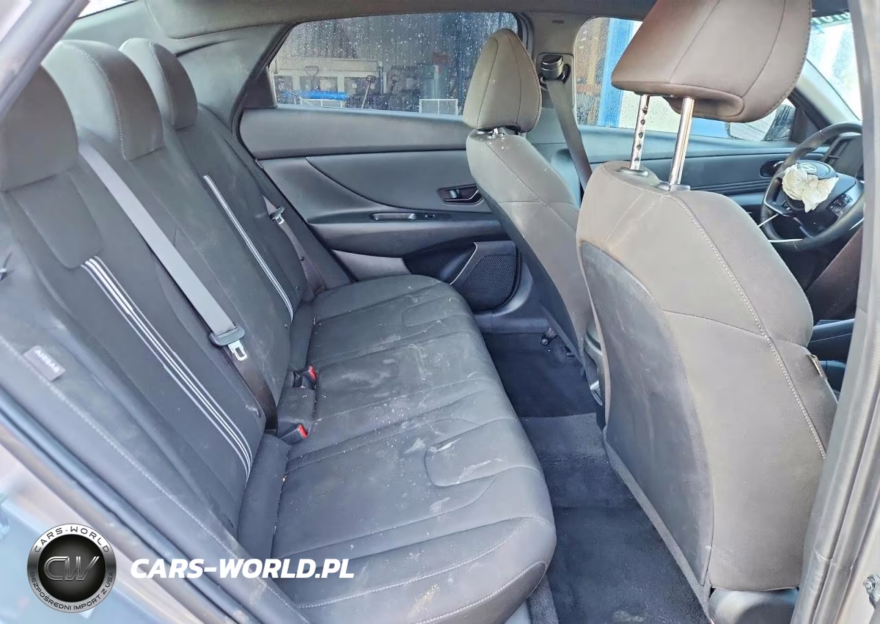 2025 Hyundai Elantra Sel Sport VIN:KMHLM4DG4SU069944 - 10
