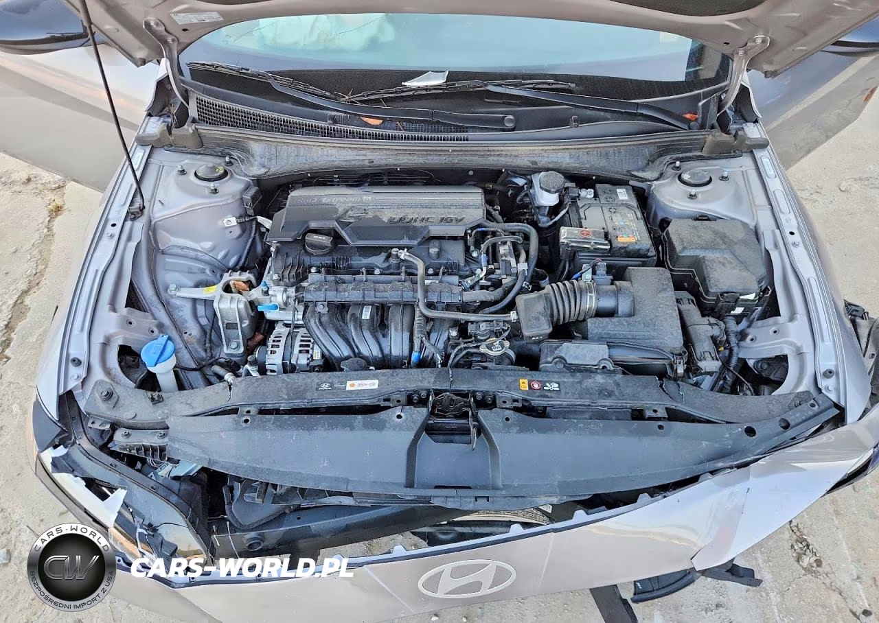 2025 Hyundai Elantra Sel Sport VIN:KMHLM4DG4SU069944 - 11
