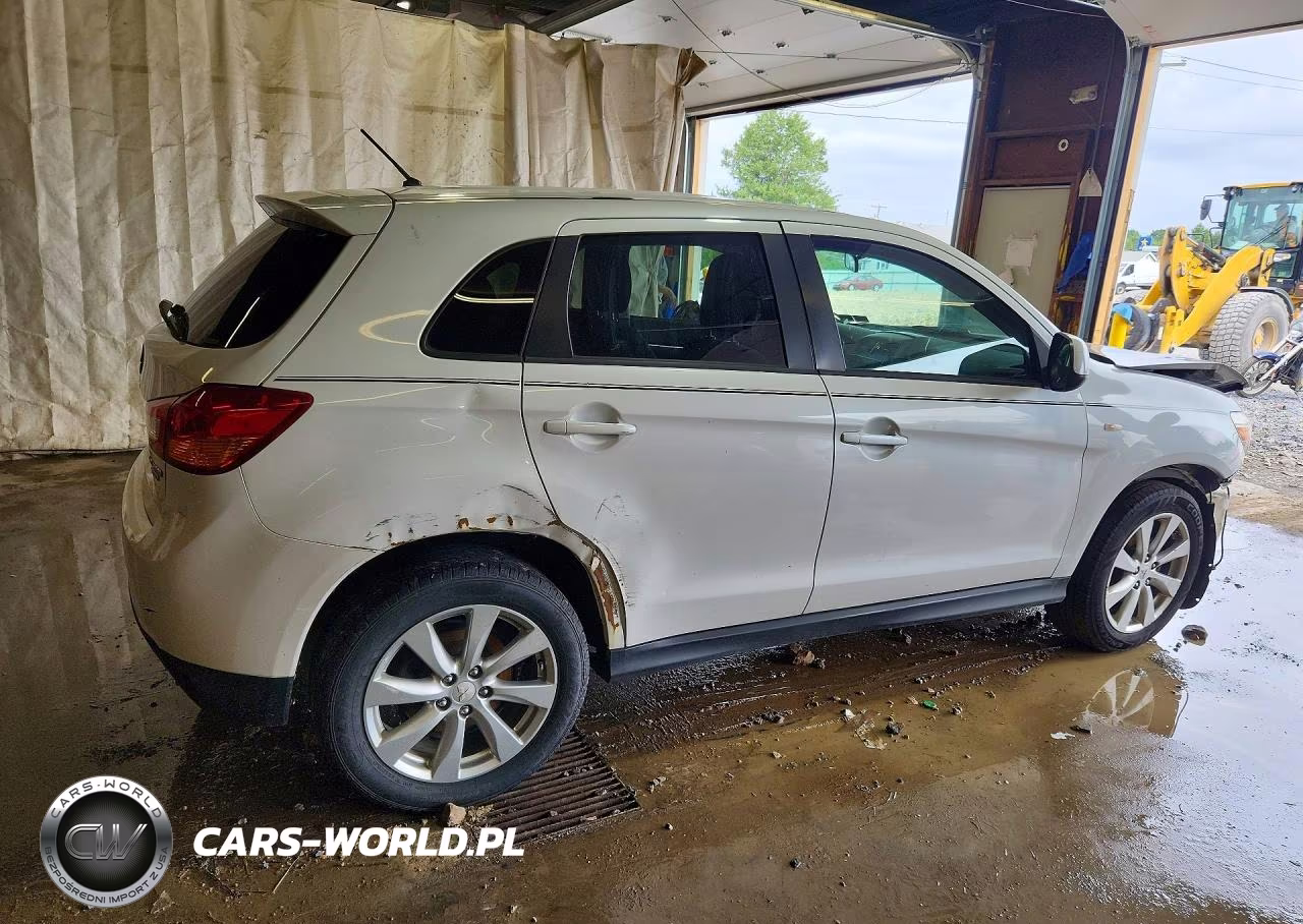 2015 Mitsubishi Outlander Sport Es VIN:4A4AR3AUXFE053578 - 3