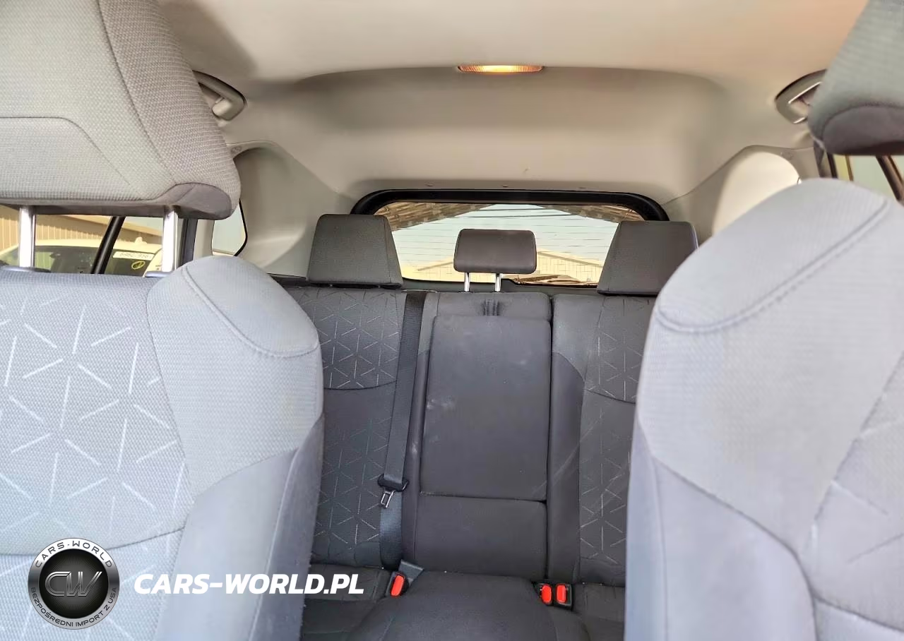 2021 Toyota Rav4 Xle VIN:2T3W1RFV2MW159148 - 10