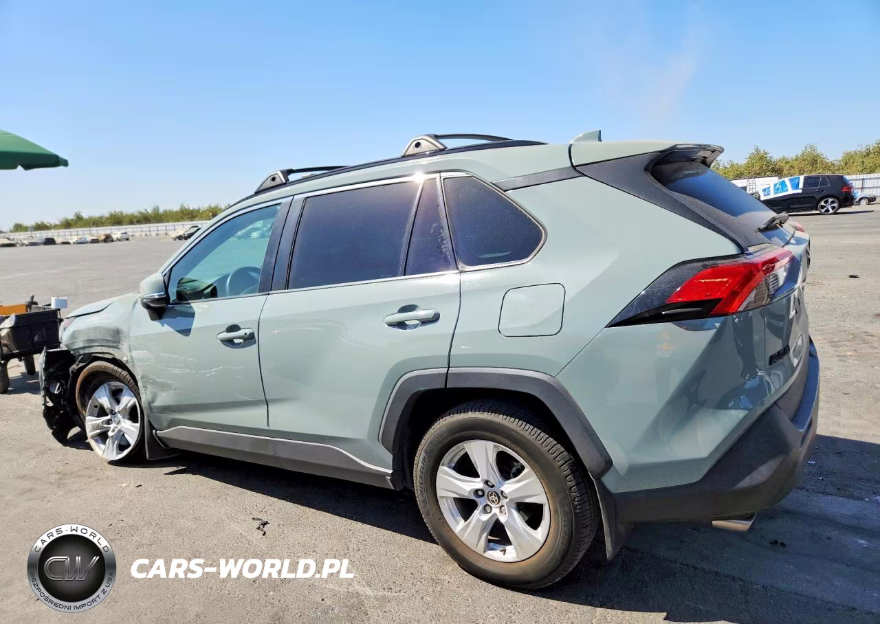 2021 Toyota Rav4 Xle VIN:2T3W1RFV2MW159148 - 2