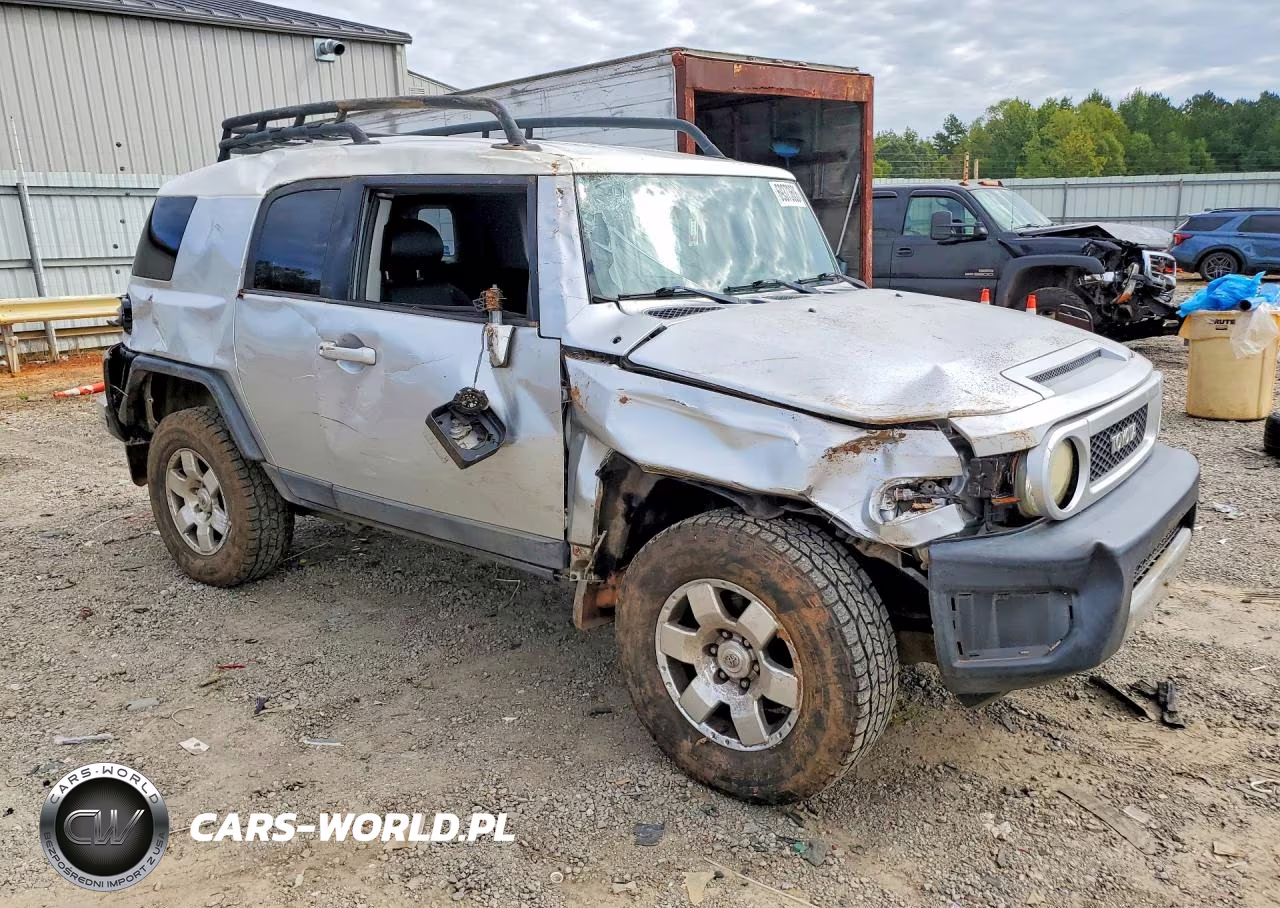 2007 Toyota Fj Cruiser Base VIN:JTEBU11F970036104 - 4