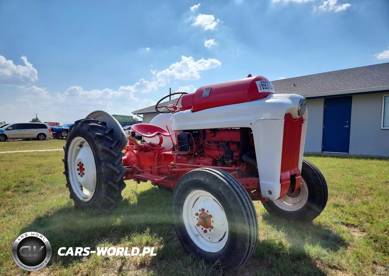 1957 Tractor – zdjęcie 1 z 10