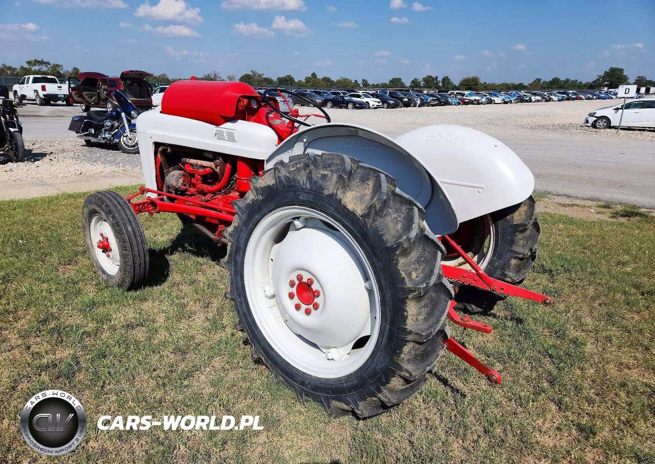 1957 Tractor VIN:SN113531 - 3