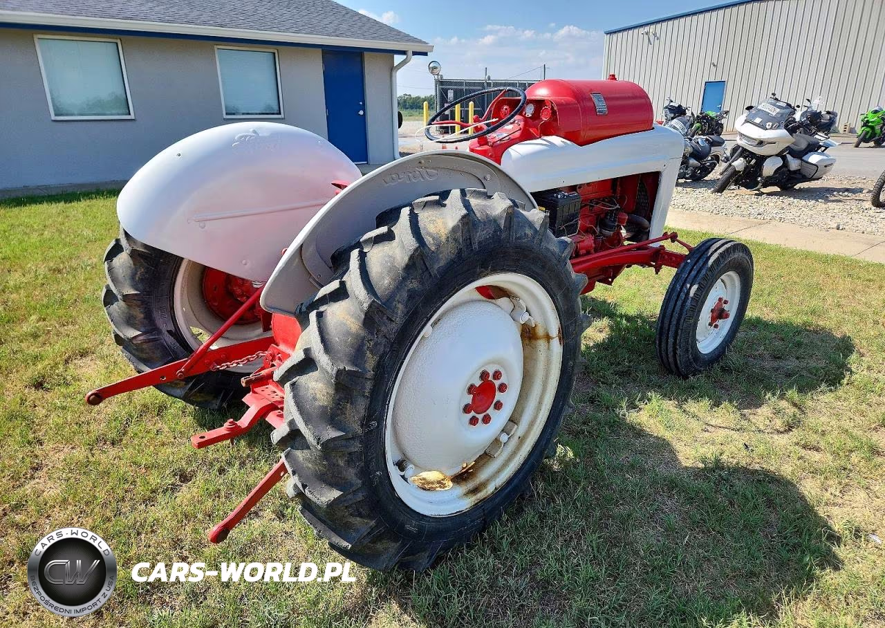 1957 Tractor VIN:SN113531 - 4