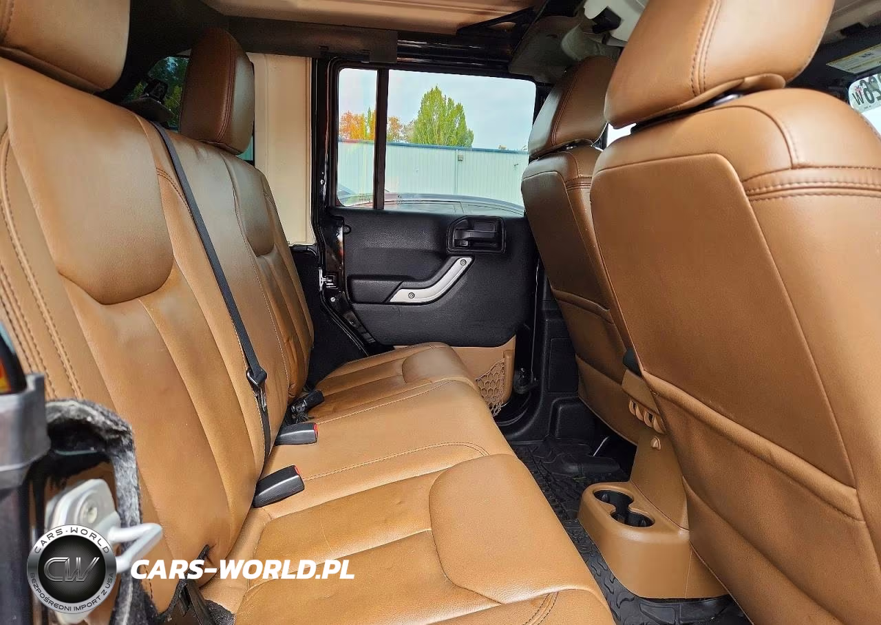 2013 Jeep Wrangler Unlimited Sahara VIN:1C4BJWEG4DL602872 - 10