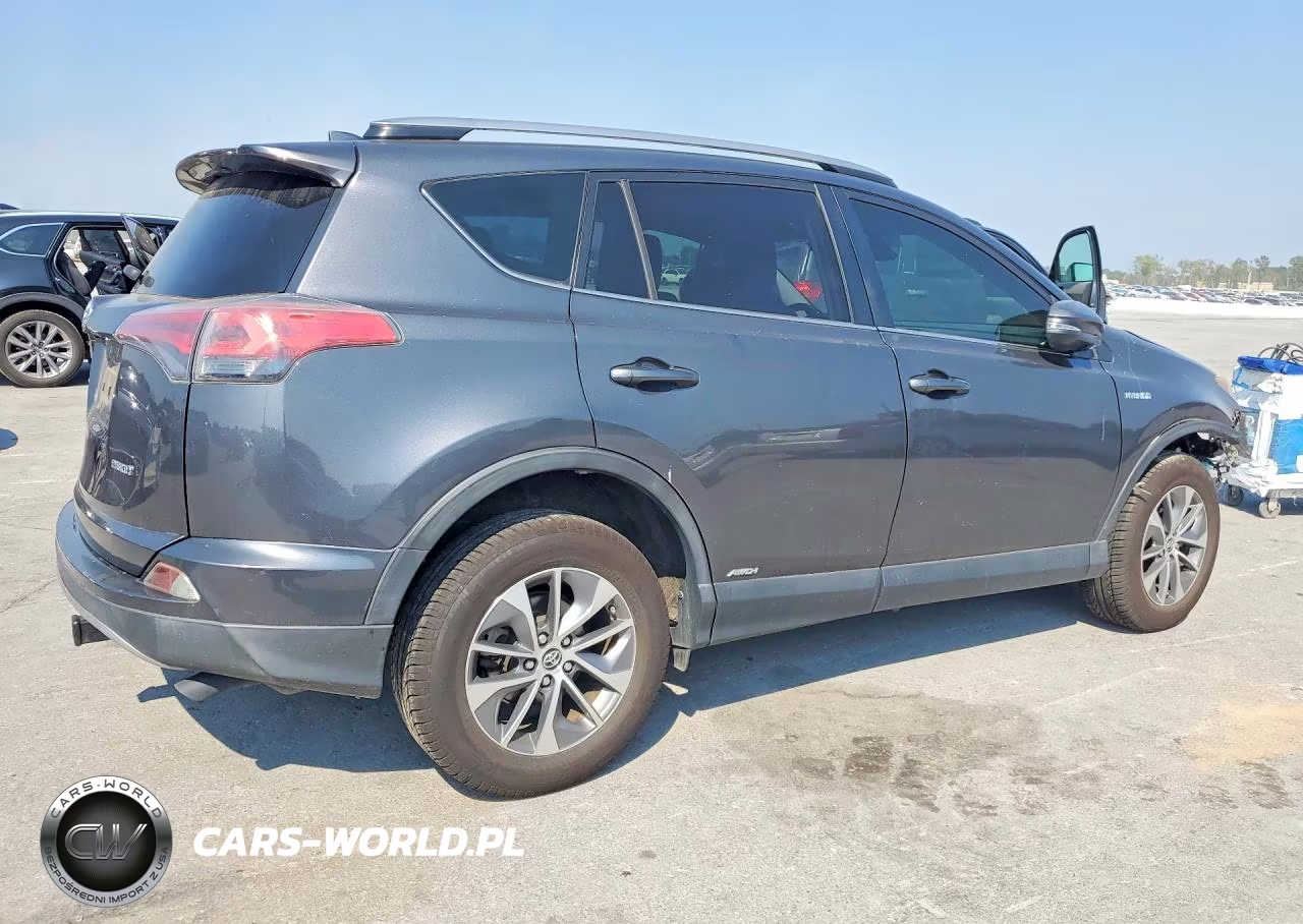 2018 Toyota Rav4 Hybrid Le VIN:JTMRJREV2JD191699 - 3