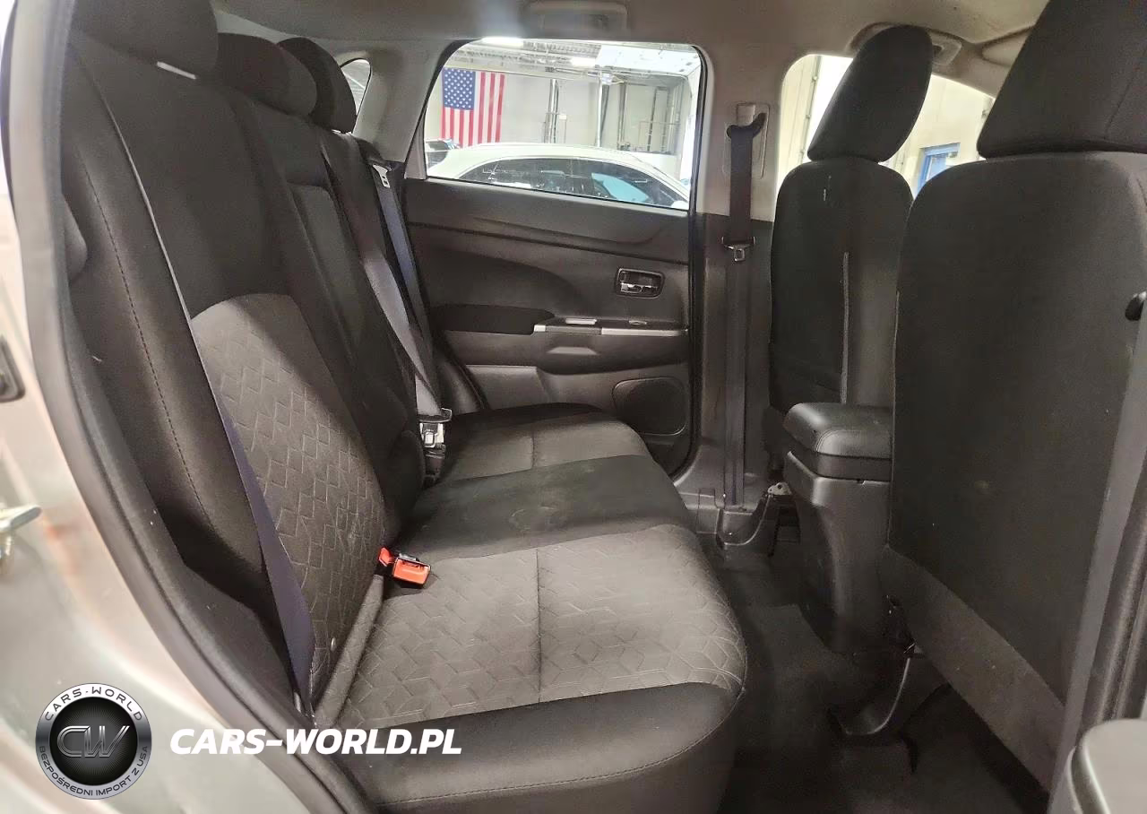 2021 Mitsubishi Outlander Sport Es VIN:JA4ARUAU2MU014140 - 11