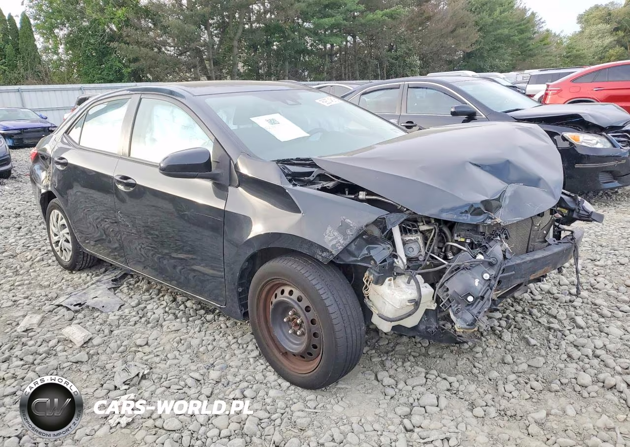 2017 Toyota Corolla Le VIN:2T1BURHE1HC951309 - 4