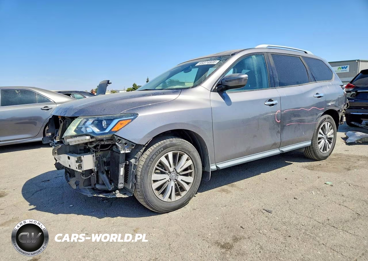 2019 Nissan Pathfinder Sv