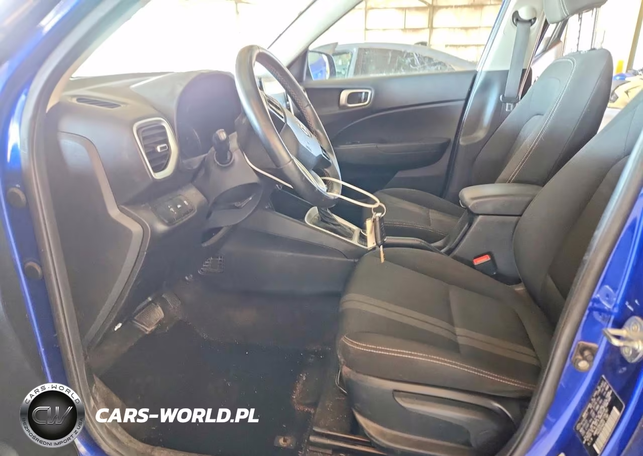 2022 Hyundai Venue Sel VIN:KMHRC8A39NU154787 - 7