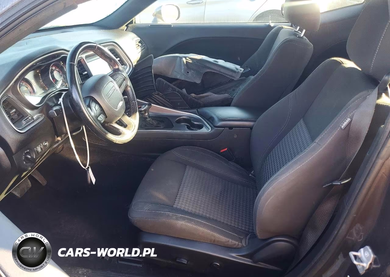 2020 Dodge Challenger Sxt VIN:2C3CDZAG5LH105459 - 7