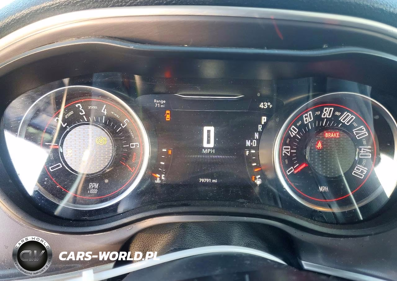 2020 Dodge Challenger Sxt VIN:2C3CDZAG5LH105459 - 9