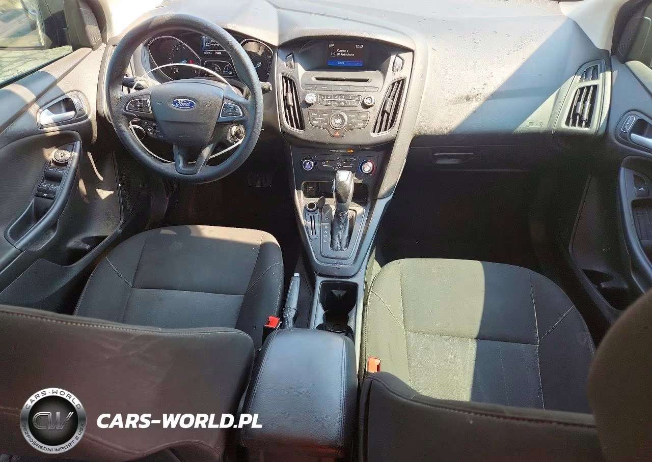 2015 Ford Focus Se VIN:1FADP3K24FL357322 - 8