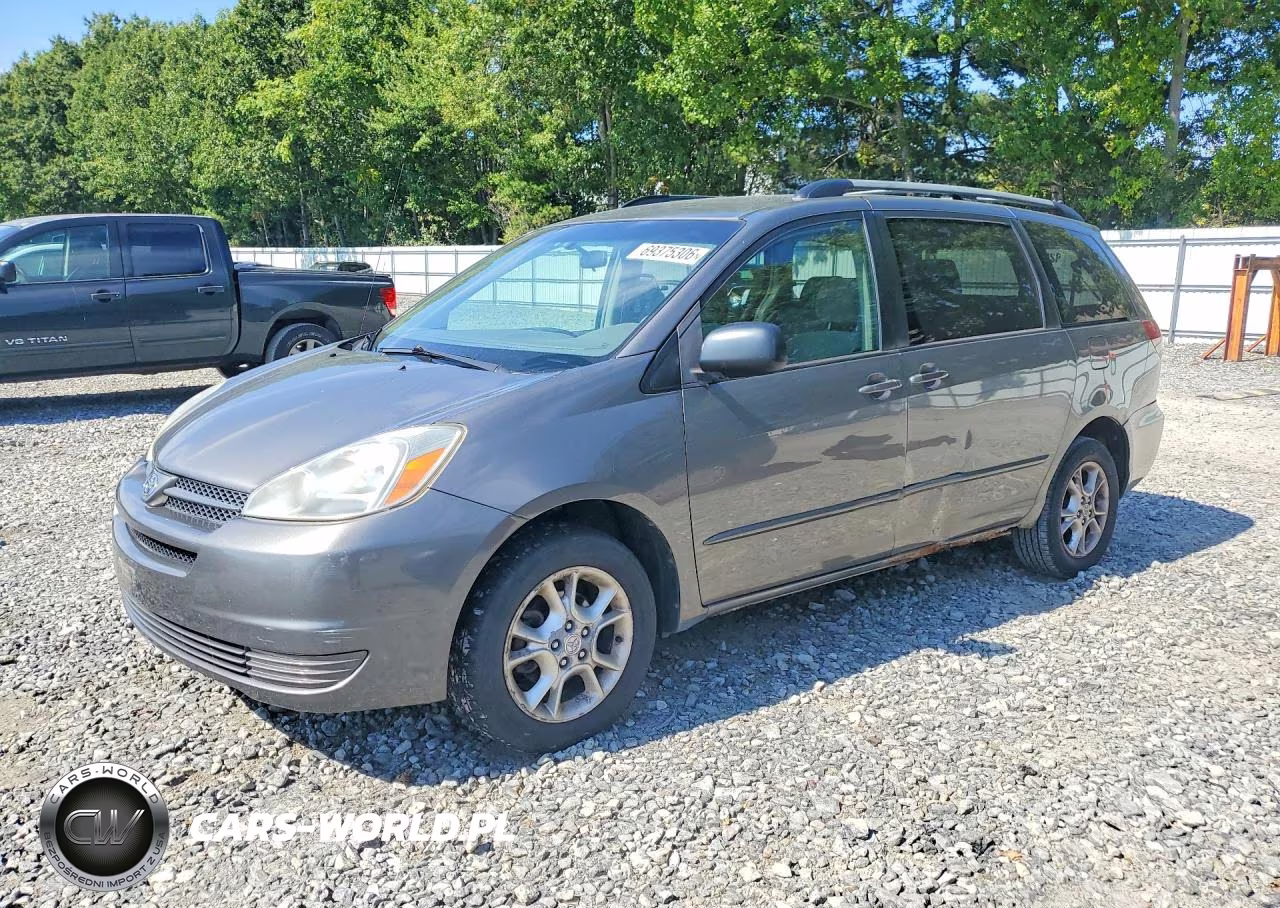 2005 Toyota Sienna Le