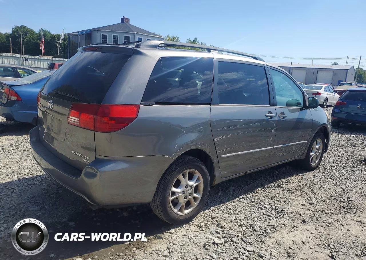 2005 Toyota Sienna Le VIN:5TDBA23C75S045027 - 3