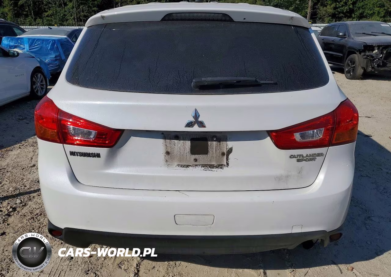 2015 Mitsubishi Outlander Sport Es VIN:4A4AP3AU4FE055297 - 6
