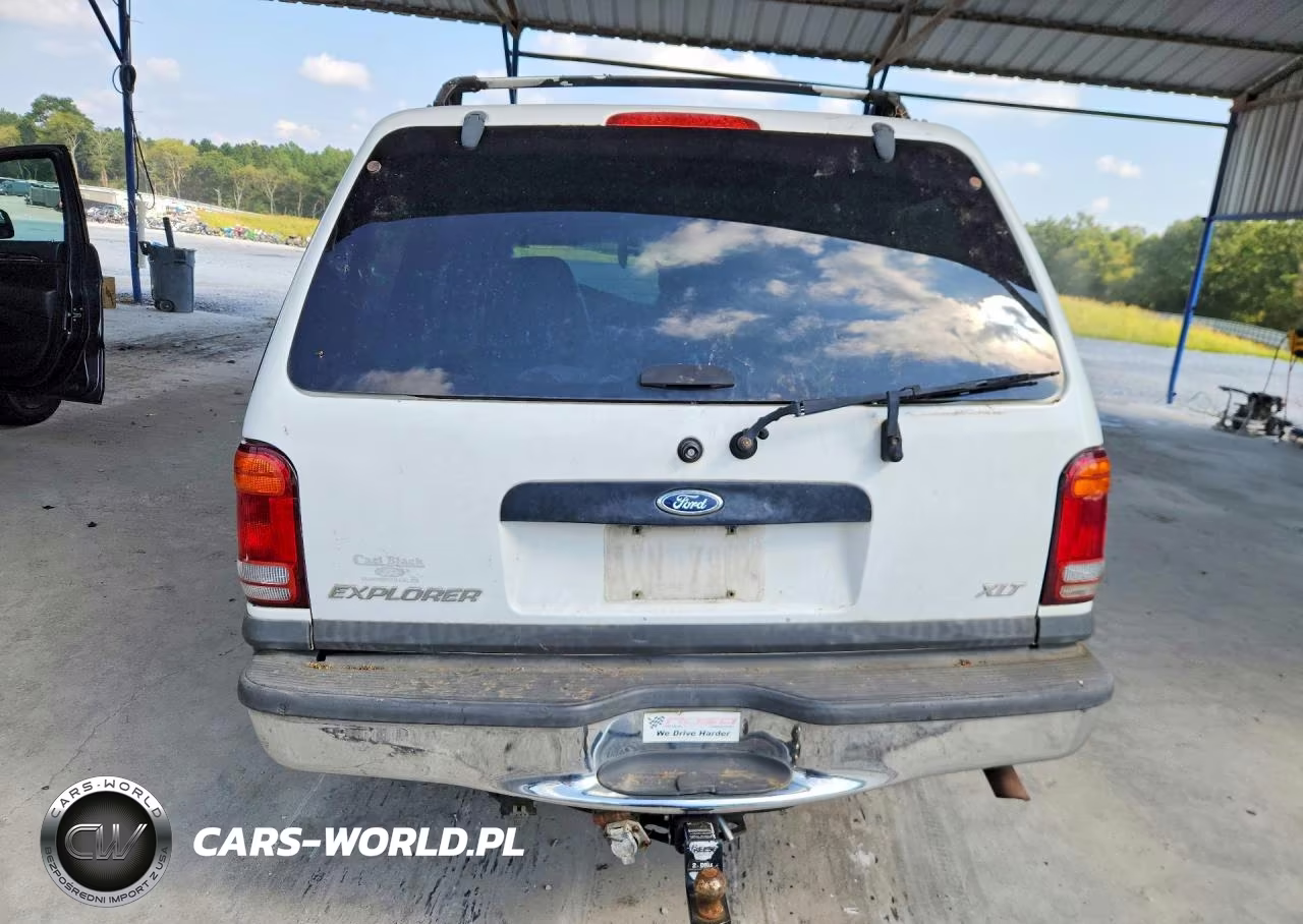 2000 Ford Explorer Xlt VIN:1FMZU73EXYZB68243 - 6