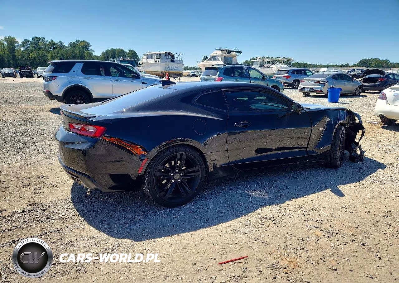 2017 Chevrolet Camaro Lt VIN:1G1FD1RS0H0189018 - 3