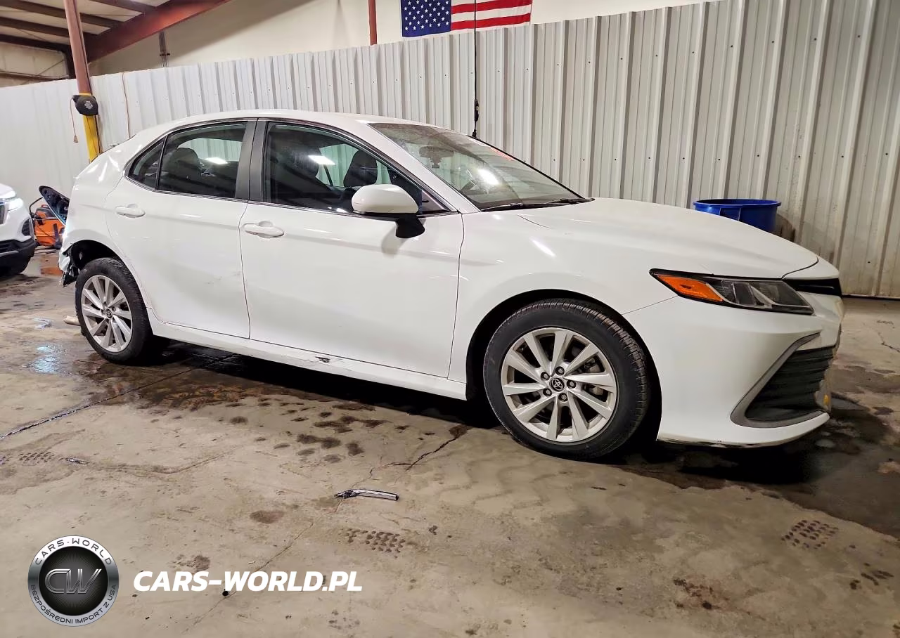 2022 Toyota Camry Le VIN:4T1C11AK0NU627325 - 4