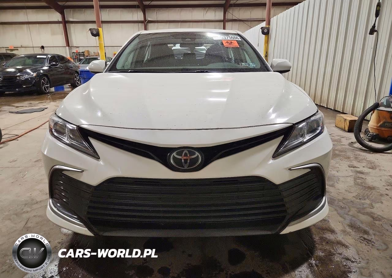2022 Toyota Camry Le VIN:4T1C11AK0NU627325 - 5