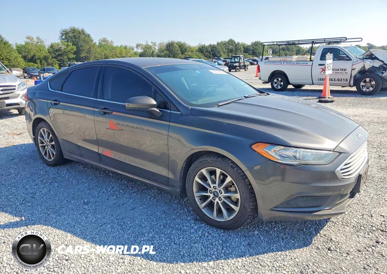 2017 Ford Fushion VIN:3FA6P0HD5HR410985 - 4