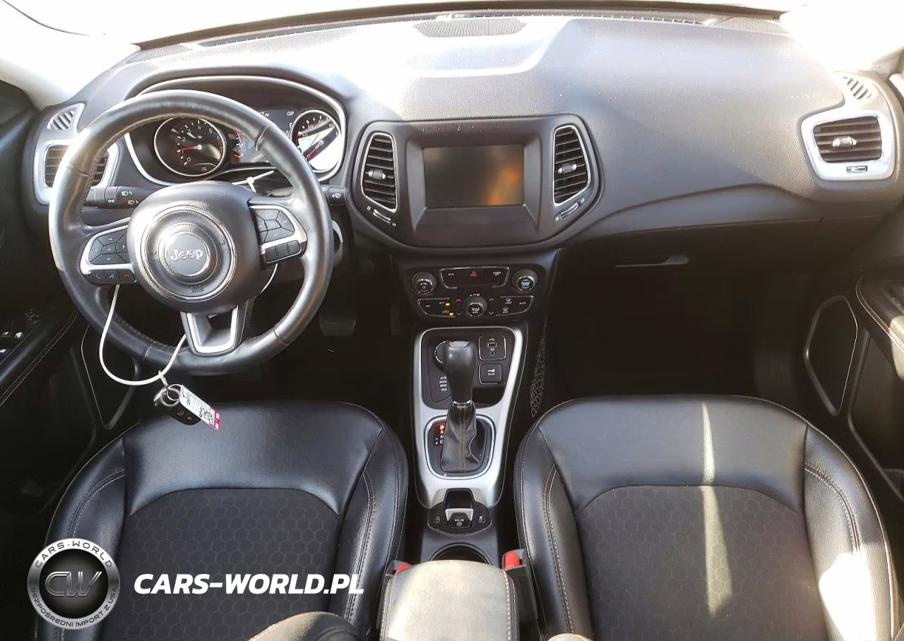 2019 Jeep Compass Latitude VIN:3C4NJDBB0KT597133 - 8