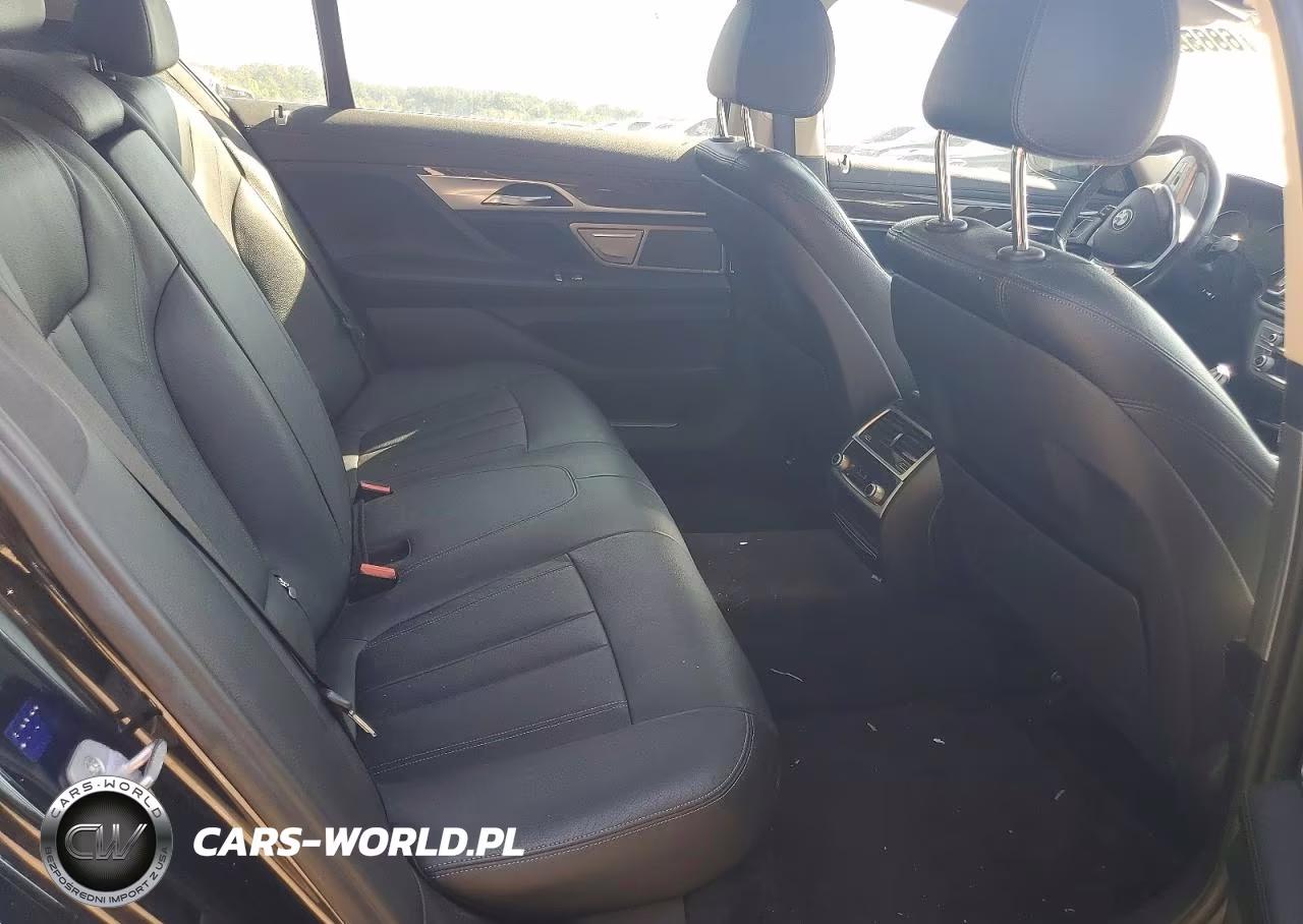 2019 BMW 740 Xi VIN:WBA7E4C59KGV28576 - 10