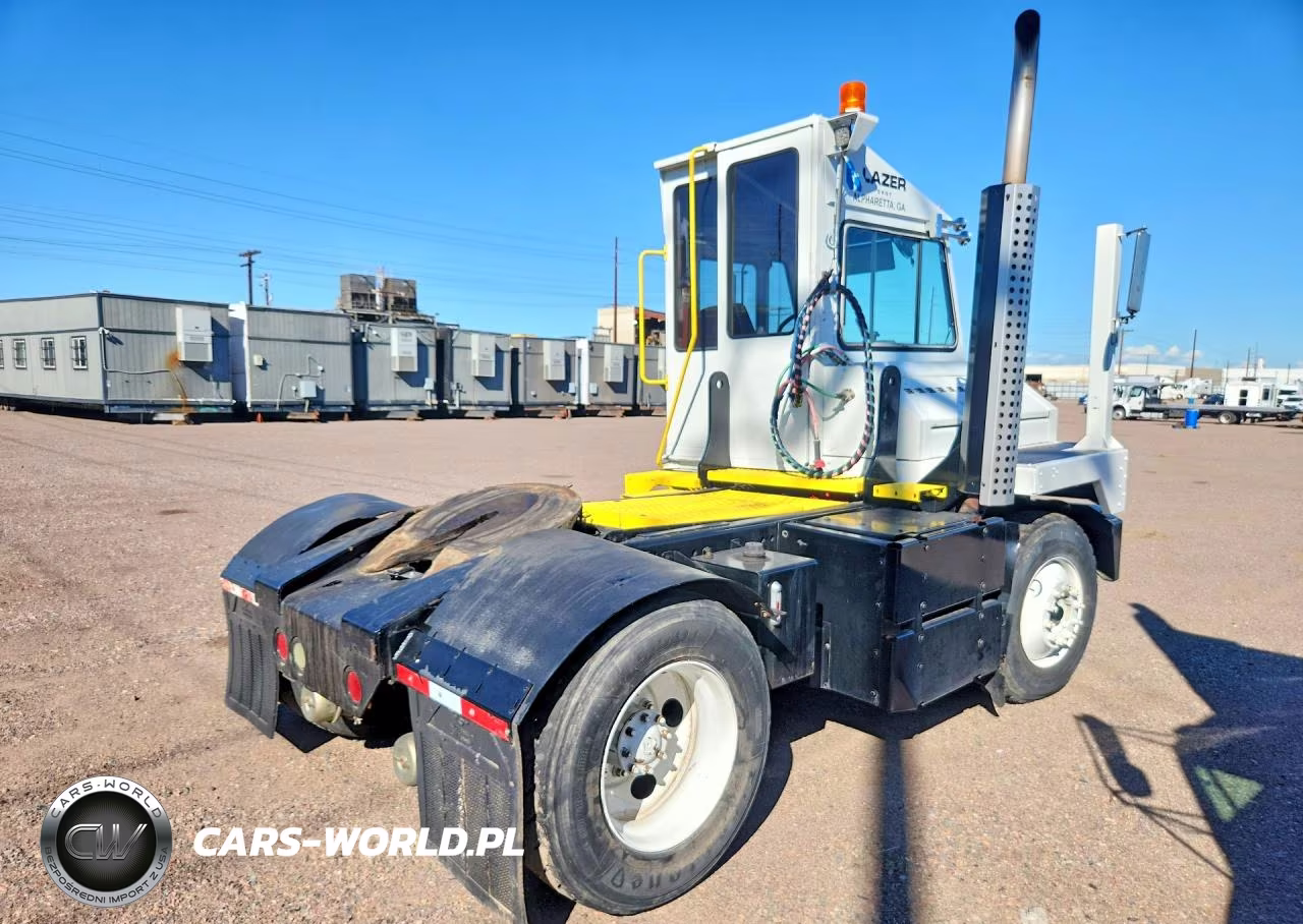 2013 Kalmar Ottawa Yard Truck VIN:11VF813E8DA000009 - 3