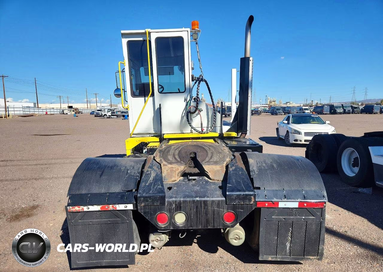 2013 Kalmar Ottawa Yard Truck VIN:11VF813E8DA000009 - 6
