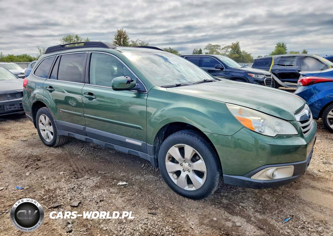 2012 Subaru Outback 2.5I Premium VIN:4S4BRCGC6C3295300 - 4