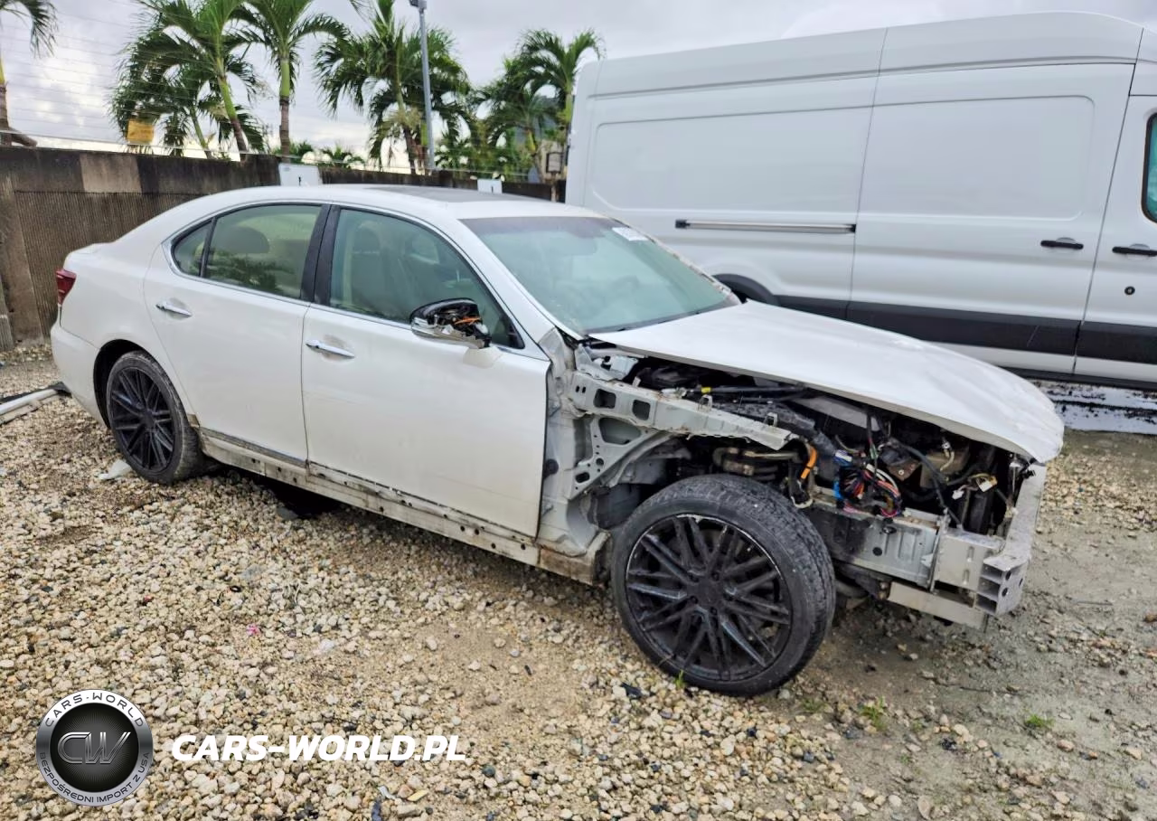 2013 Lexus Ls 460 VIN:JTHCL5EF5D5016684 - 4