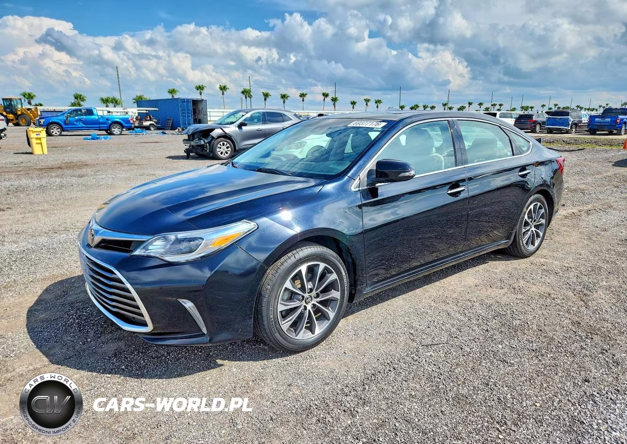 2018 Toyota Avalon Xle Plus