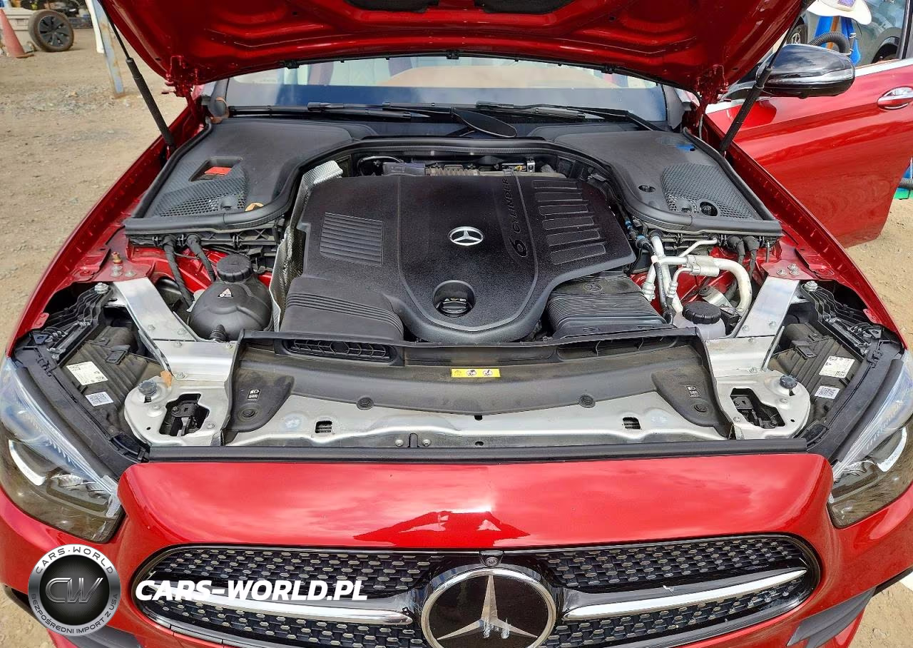 2021 Mercedes-Benz E 450 4Matic VIN:W1KZF5KB5MA927843 - 11