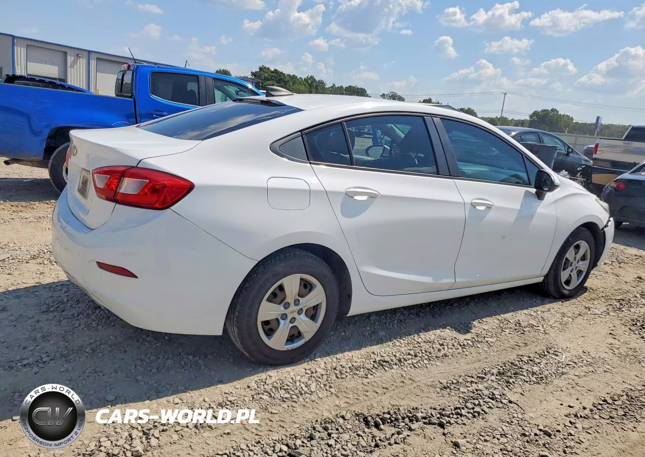 2018 Chevrolet Cruze Ls VIN:1G1BC5SM0J7166680 - 3