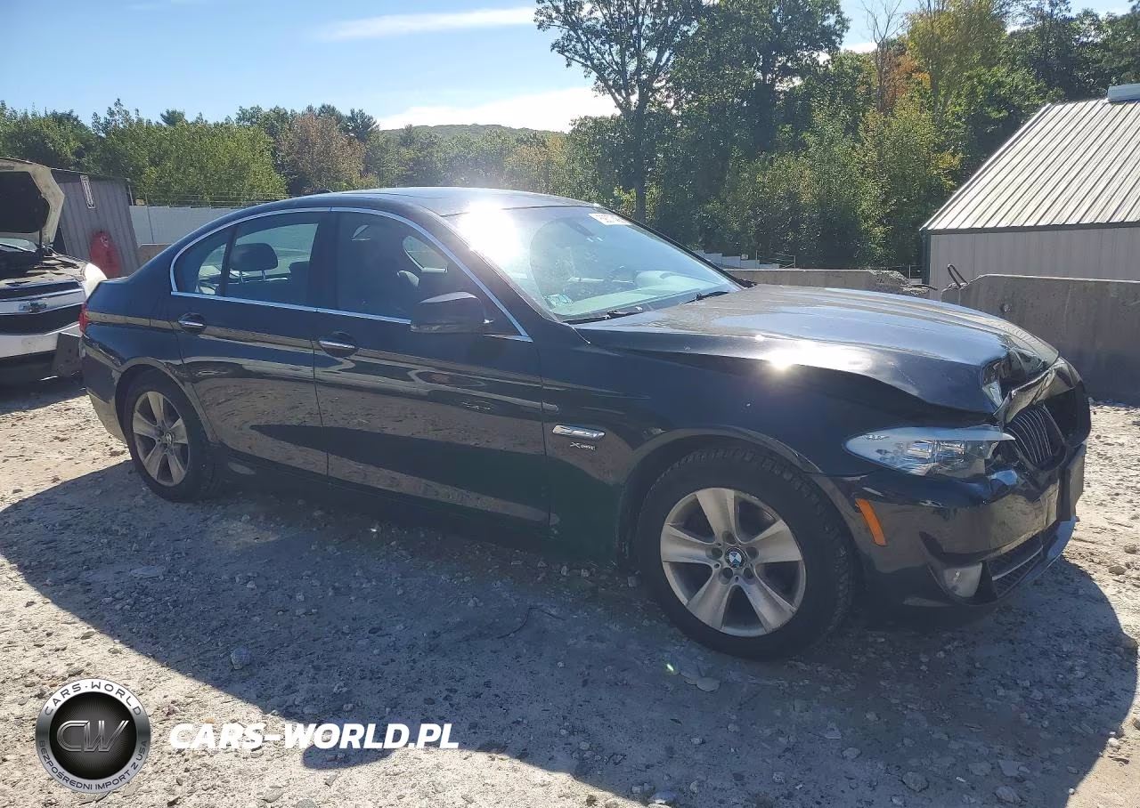 2012 BMW 528 Xi VIN:WBAXH5C54CDW03152 - 4
