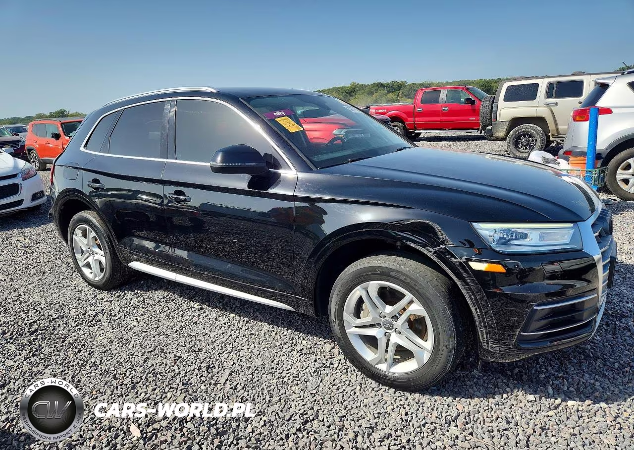 2019 Audi Q5 Premium VIN:WA1ANAFY6K2109928 - 4