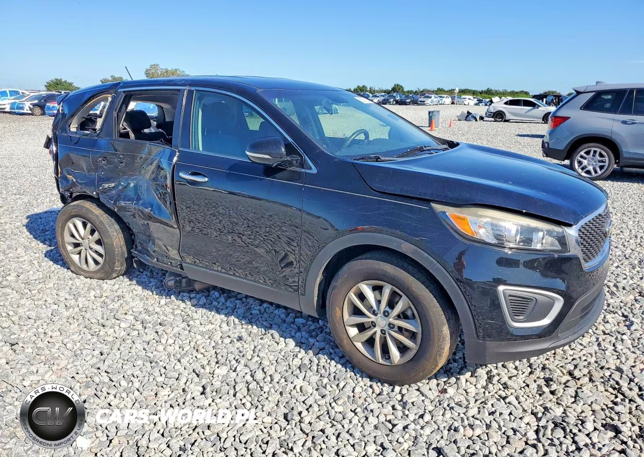 2018 Kia Sorento L VIN:5XYPG4A33JG409650 - 4