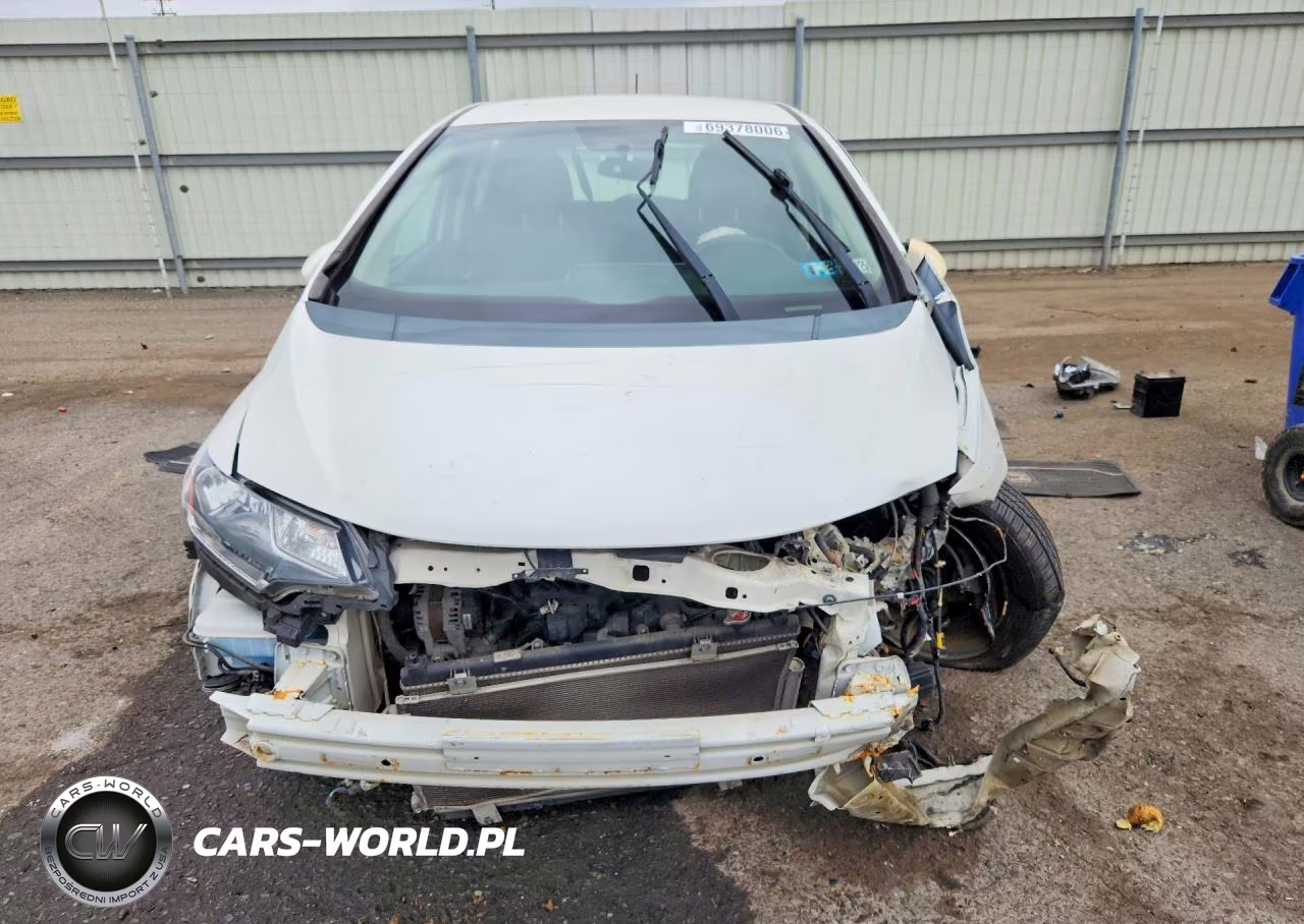 2018 Honda Fit Lx VIN:3HGGK5H44JM732872 - 5