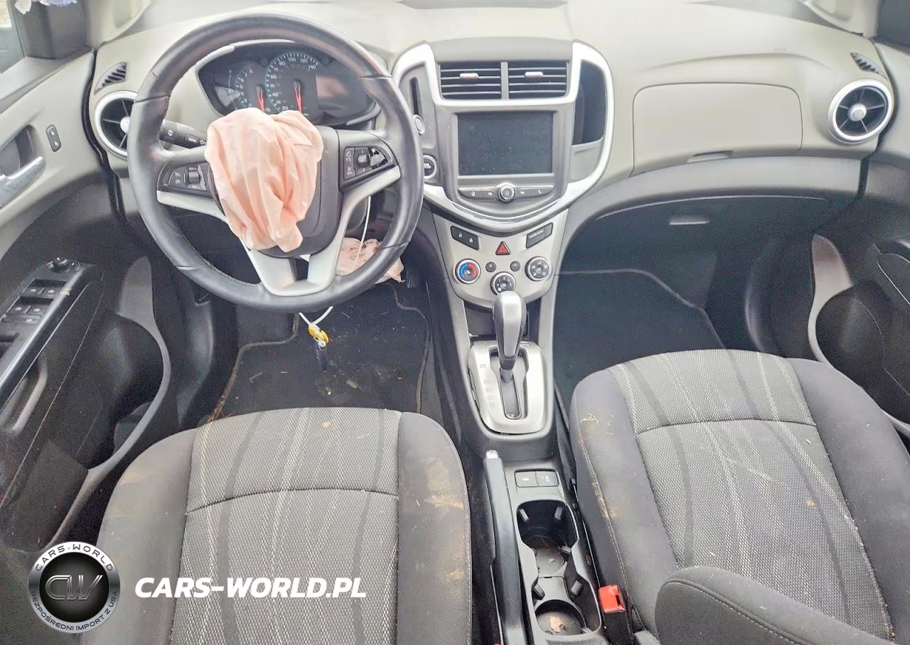 2020 Chevrolet Sonic Lt VIN:1G1JD5SB3L4143146 - 8