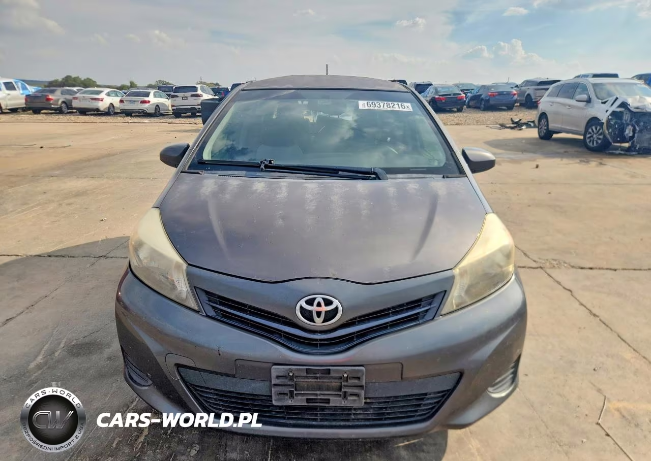 2014 Toyota Yaris 5-Door Le VIN:JTDKTUD36ED589809 - 5