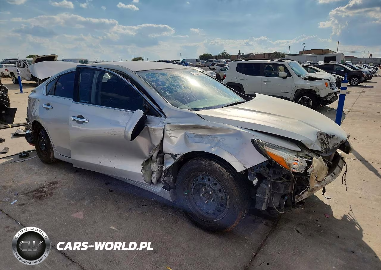 2017 Nissan Altima 2.5 S VIN:1N4AL3AP7HN354451 - 4